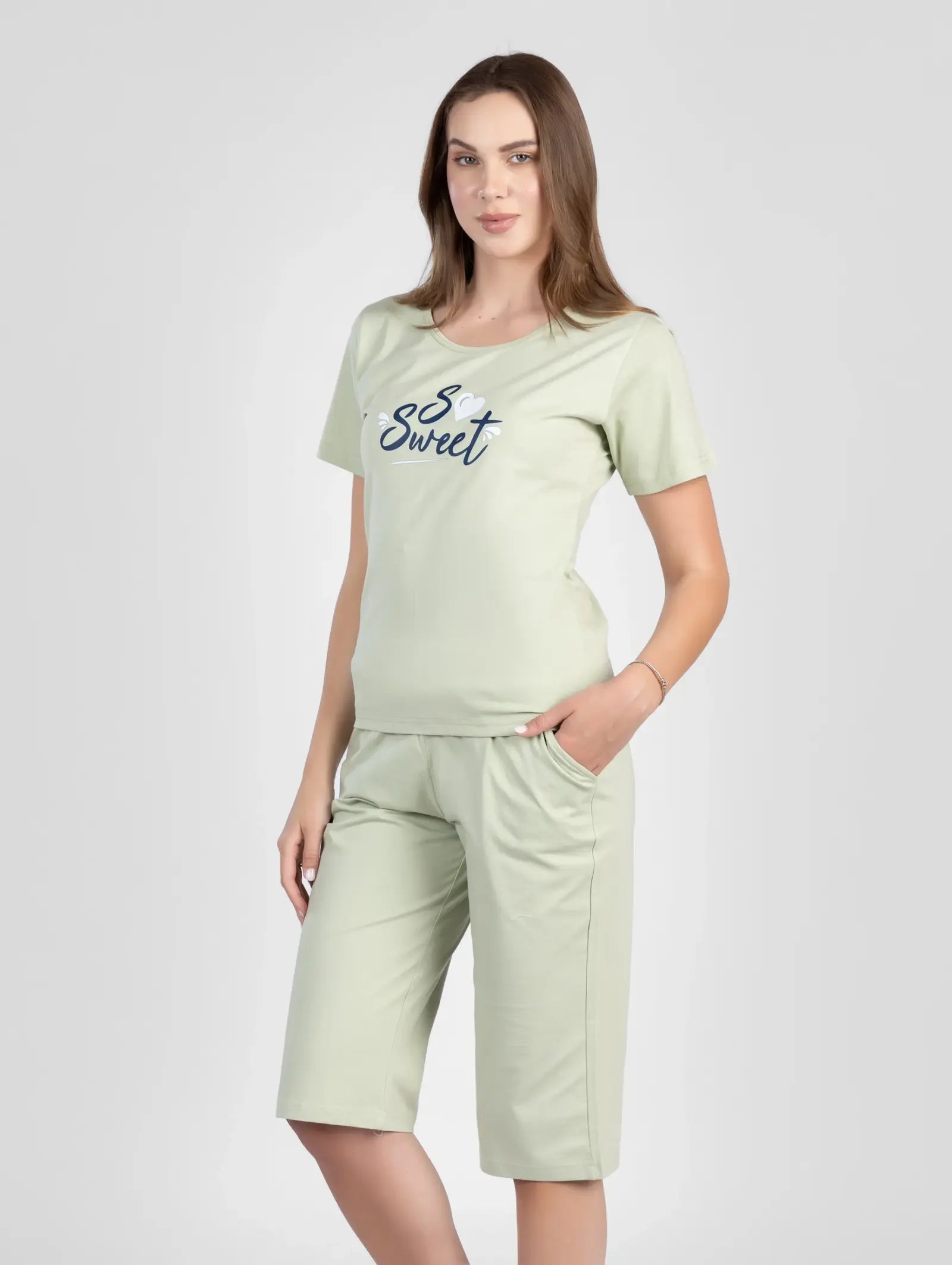 Ezz-550-scaled-1.webp