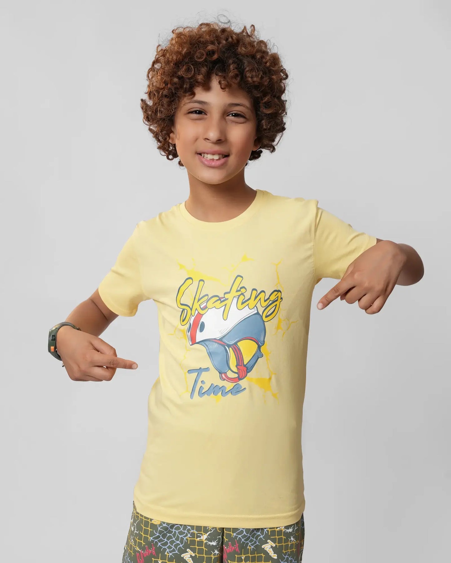 بيجامه اولادي شورت بطبعه skating time