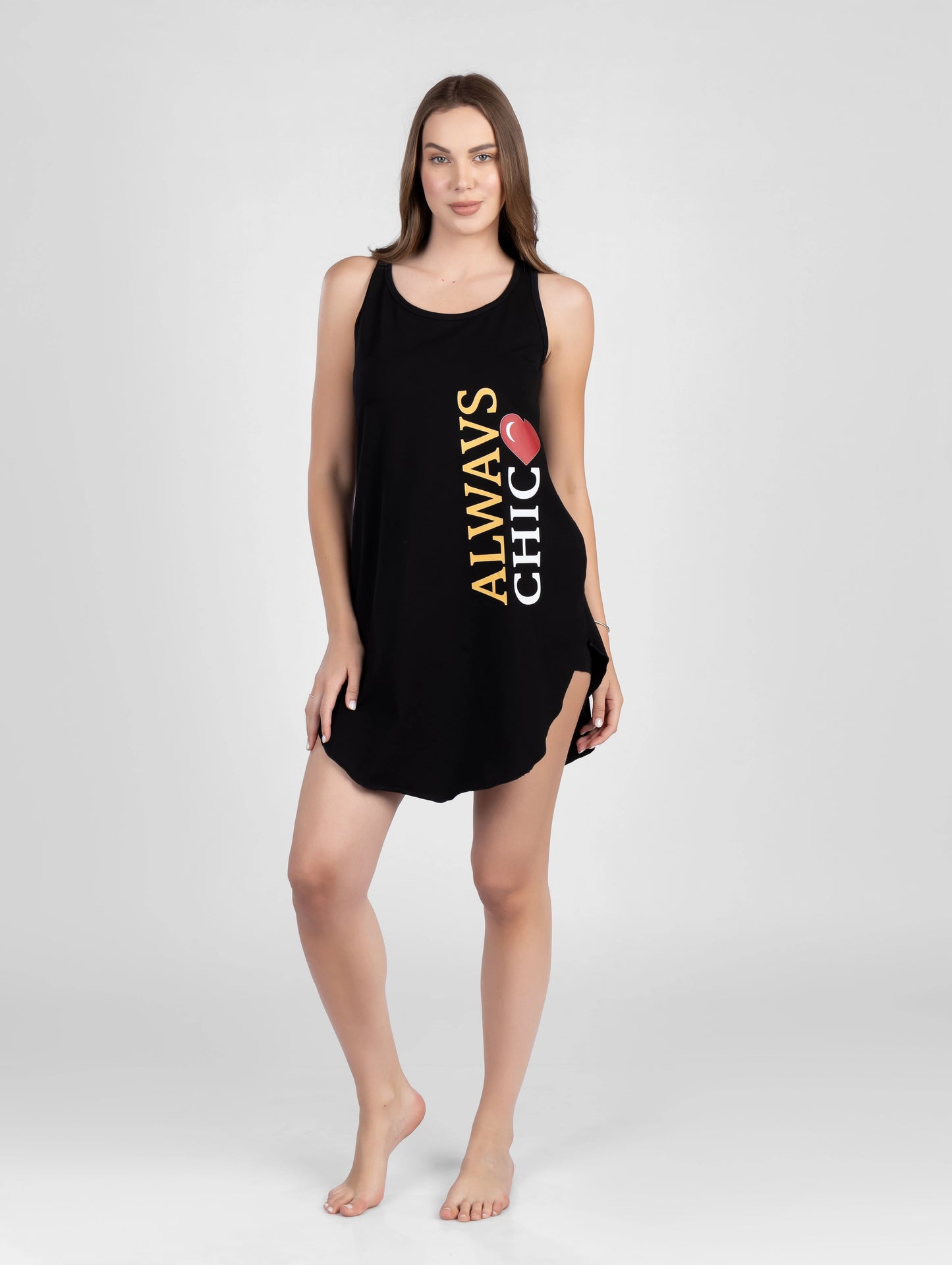 قميص نوم بطبعة ALWAYS CHIC