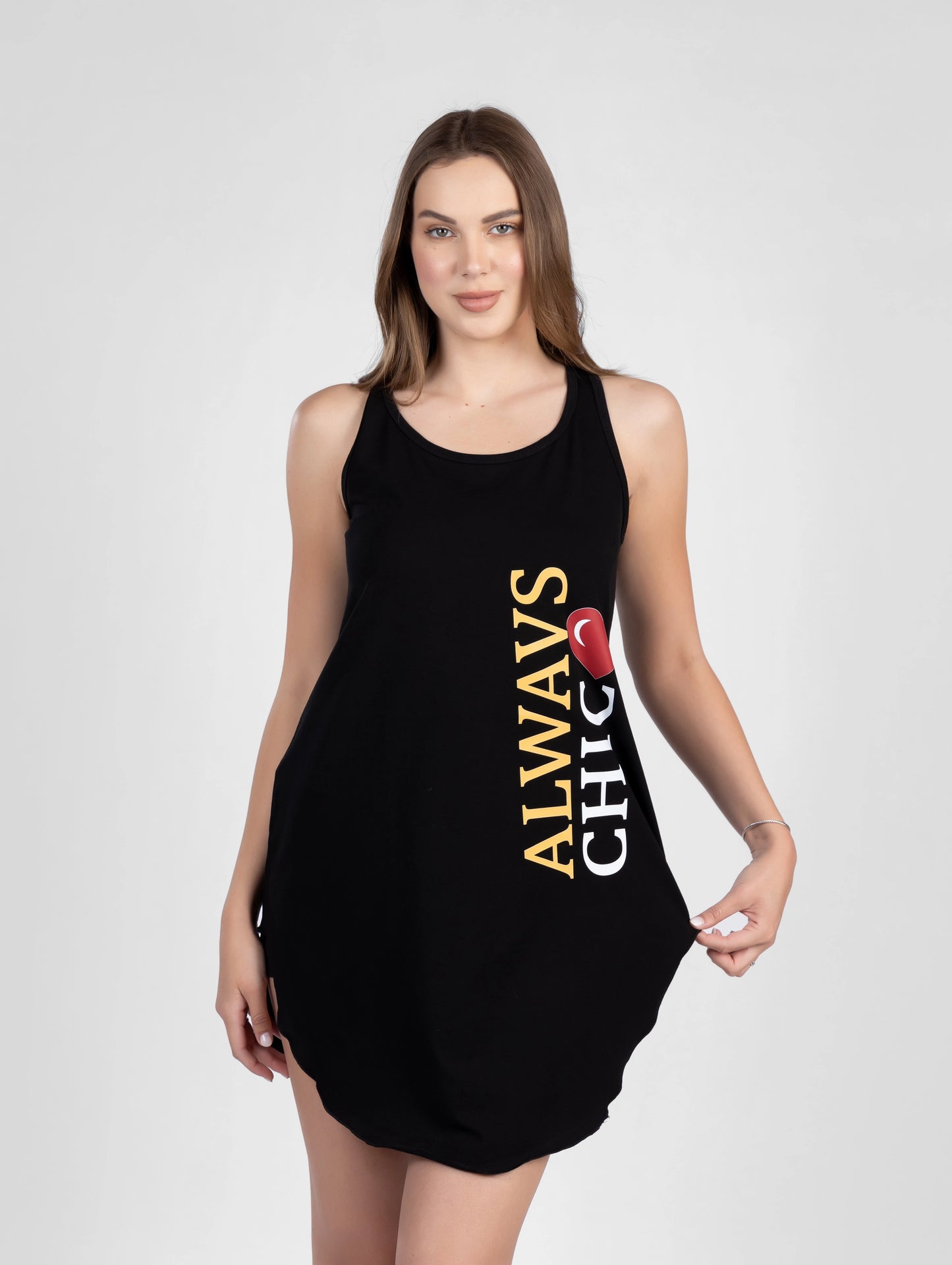 قميص نوم بطبعة ALWAYS CHIC