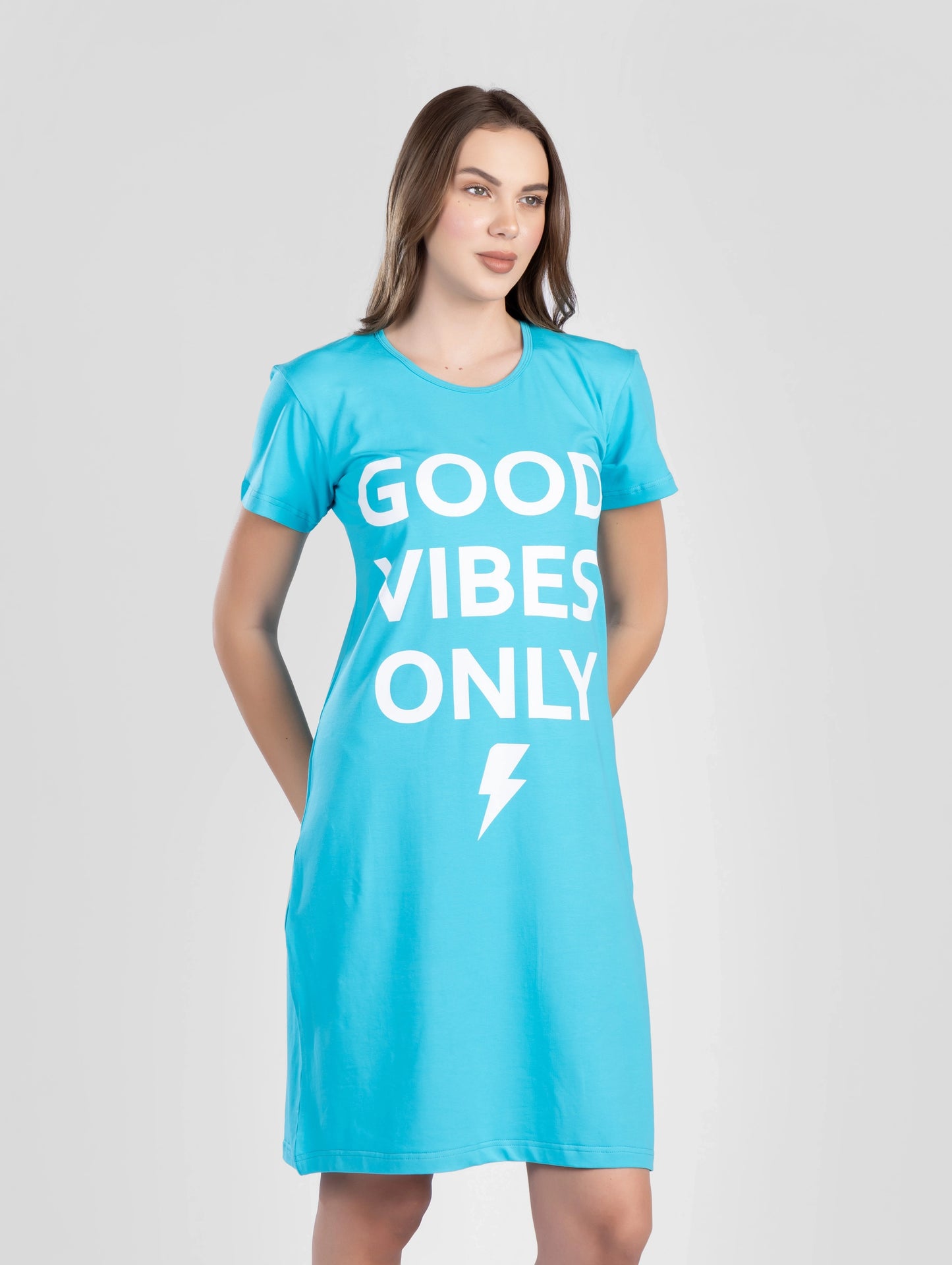 كاش نسائي بطبعة GOOD VIBES